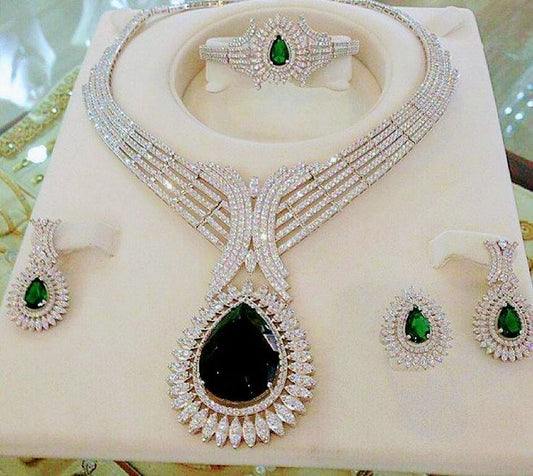 Chandni Look Bright Star Necklace With Diamond Work